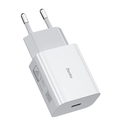 Сетевое зарядное устройство BENKS 20W USB-C